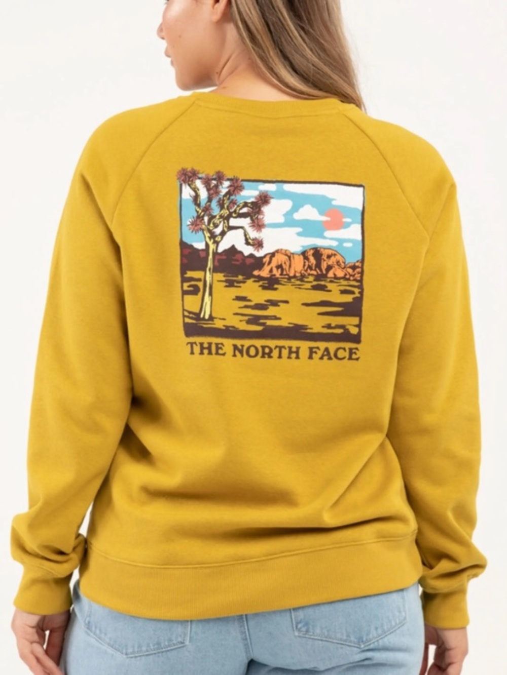 THE NORTH FACE Women’s Crewneck Sweatshirt